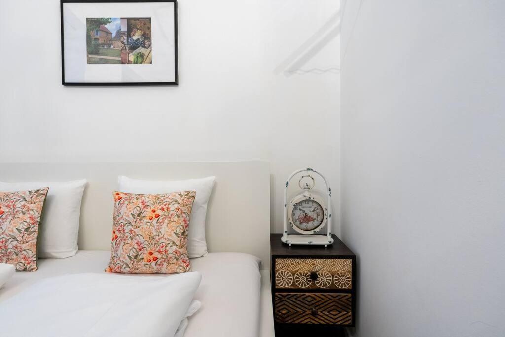 Practical 1br Flat By Center By Hm * Wien