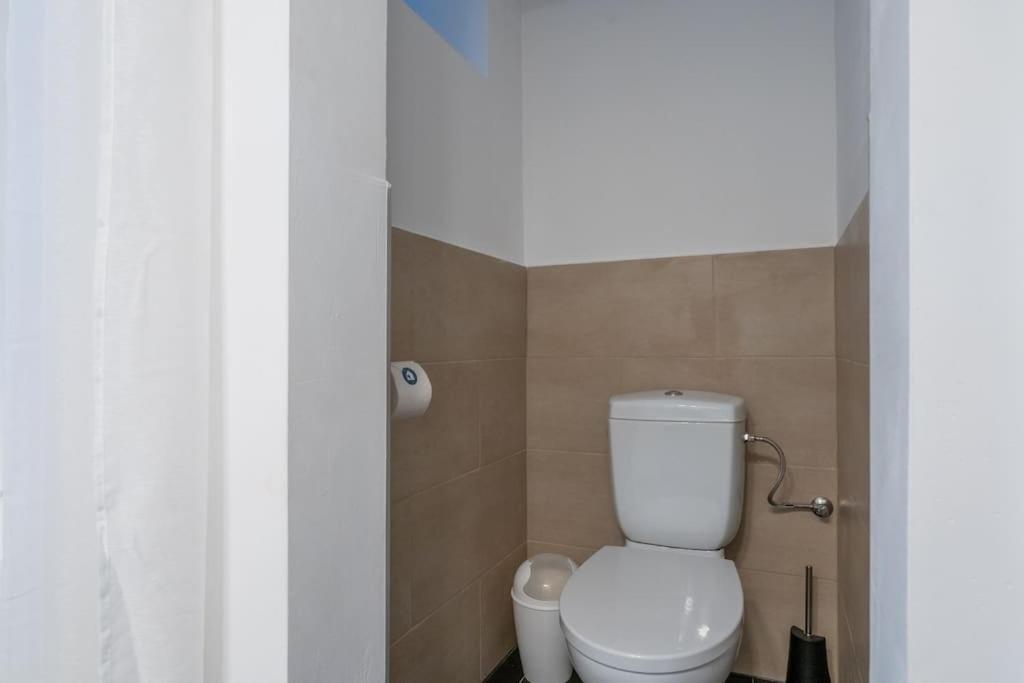 Practical 1br Flat By Center By Hm * Vienna